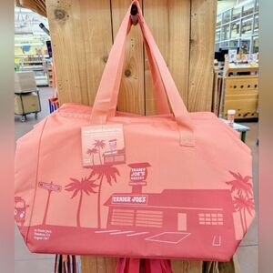 NWT Trader Joe's XL Insulated Tote - Peach